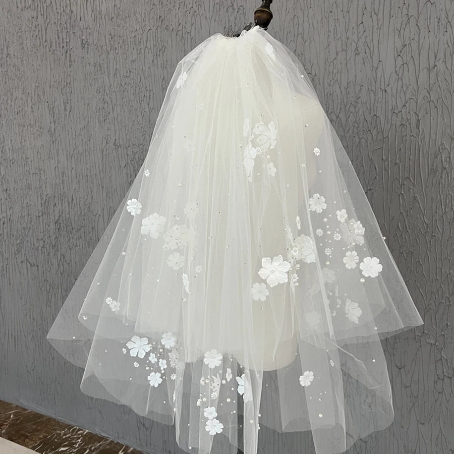 New Arrival Ivory Short Bridal Veils 3D Flowers with Comb Bride wedding accessories Vestidos de novia