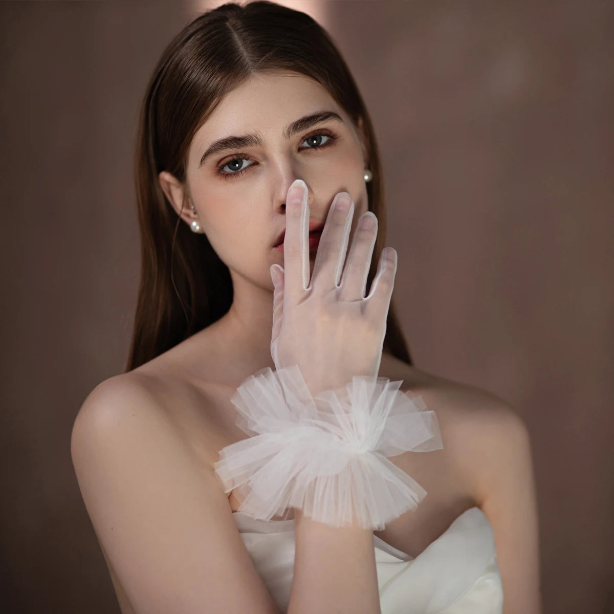 Short Tulle Bridal Gloves – Crystal Beaded Lace Appliqué
