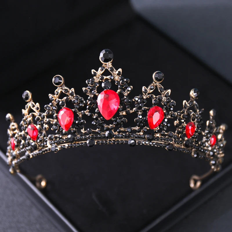 Silbernes Brautdiadem mit Kristallen – Hochzeitskrone & Haarschmuck