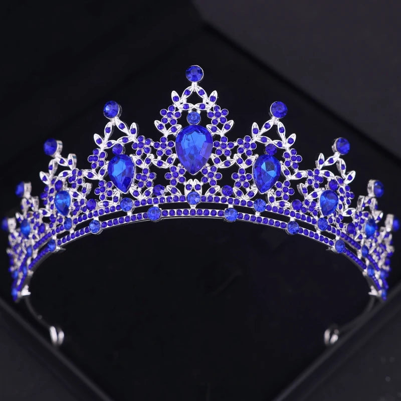 Silbernes Brautdiadem mit Kristallen – Hochzeitskrone & Haarschmuck