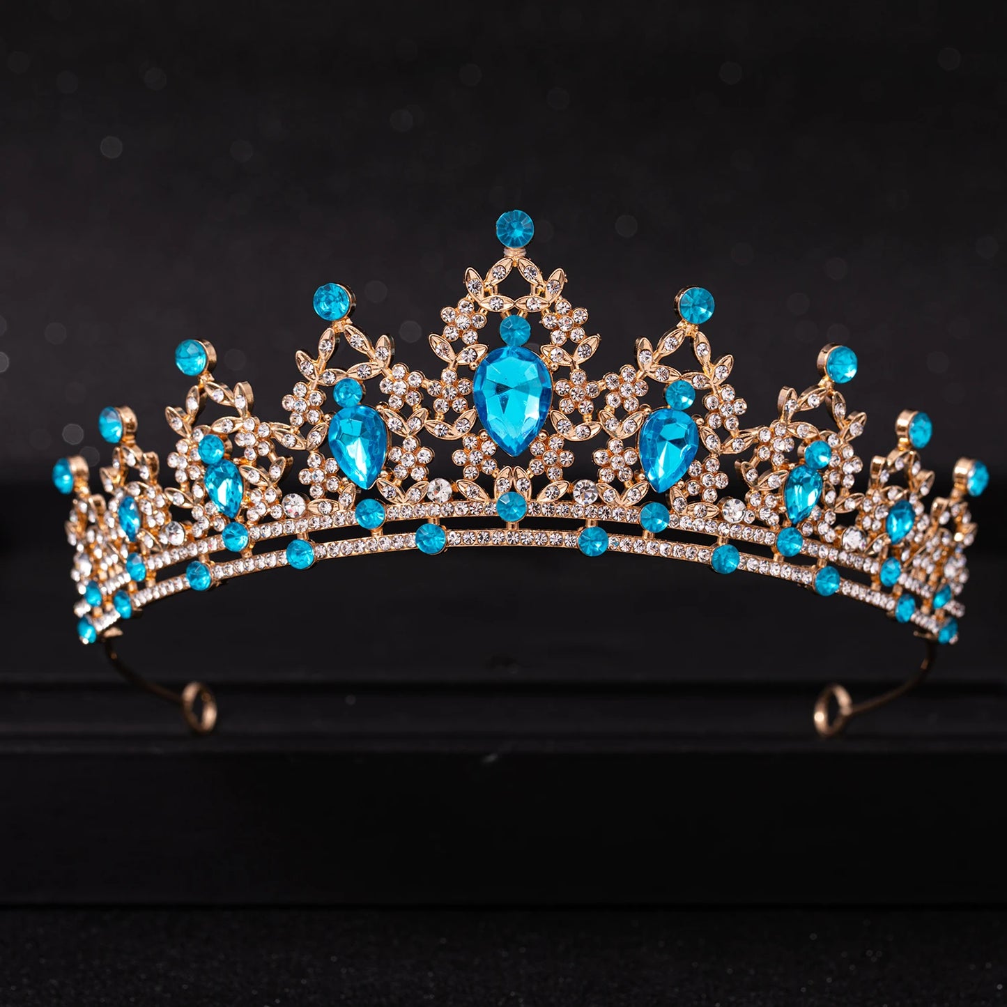 Silbernes Brautdiadem mit Kristallen – Hochzeitskrone & Haarschmuck