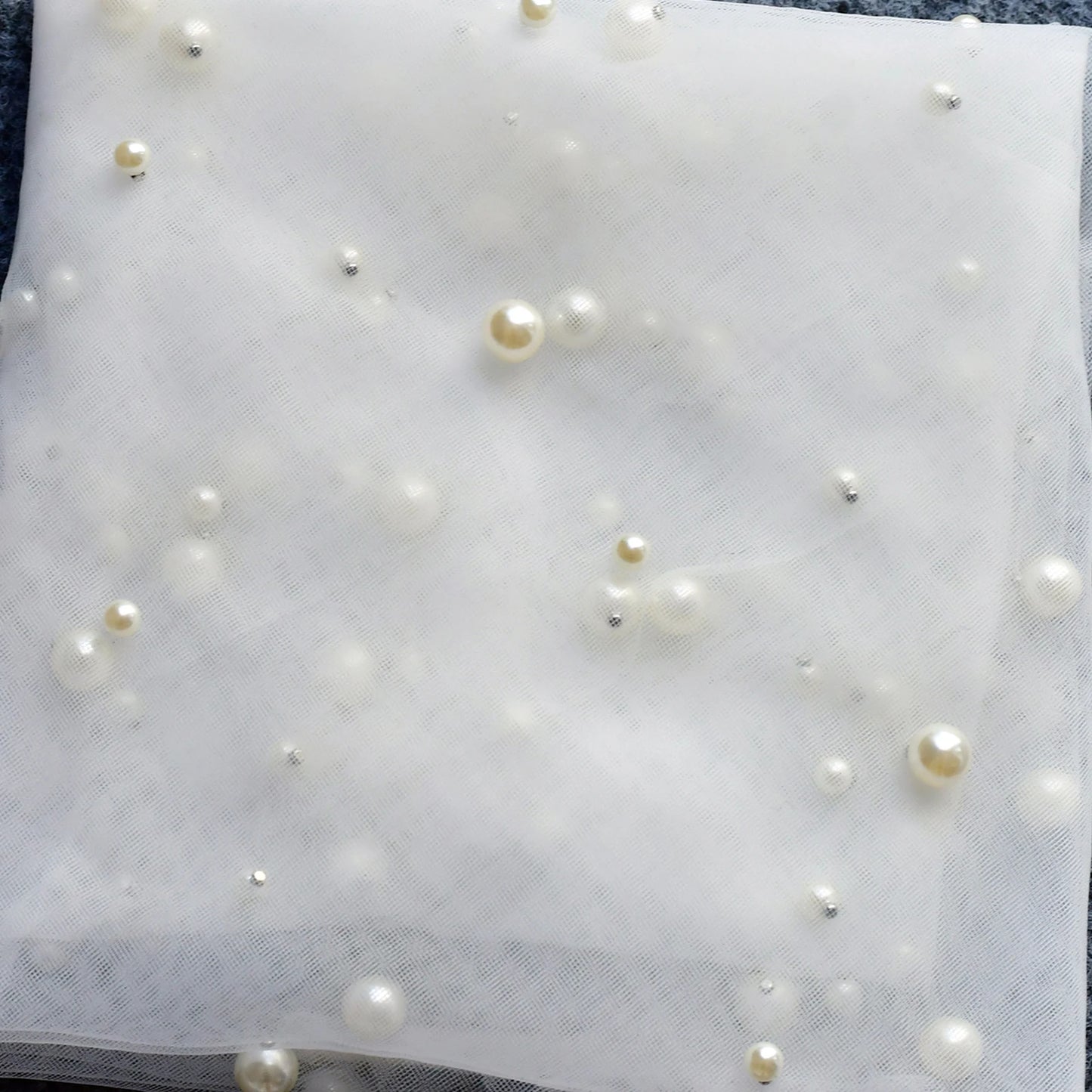 V135 Kurze Perlen Brautschleier 1 Ebenen Hochzeit Strass Schleier Hochzeit Haarschmuck für Bräute Fingertip Länge