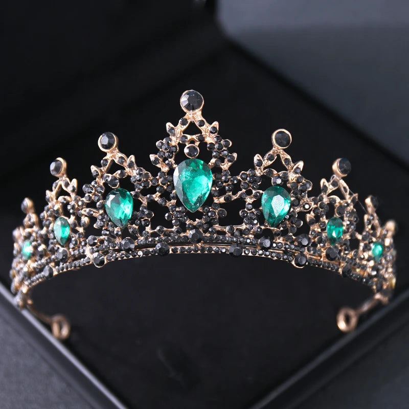 Silbernes Brautdiadem mit Kristallen – Hochzeitskrone & Haarschmuck