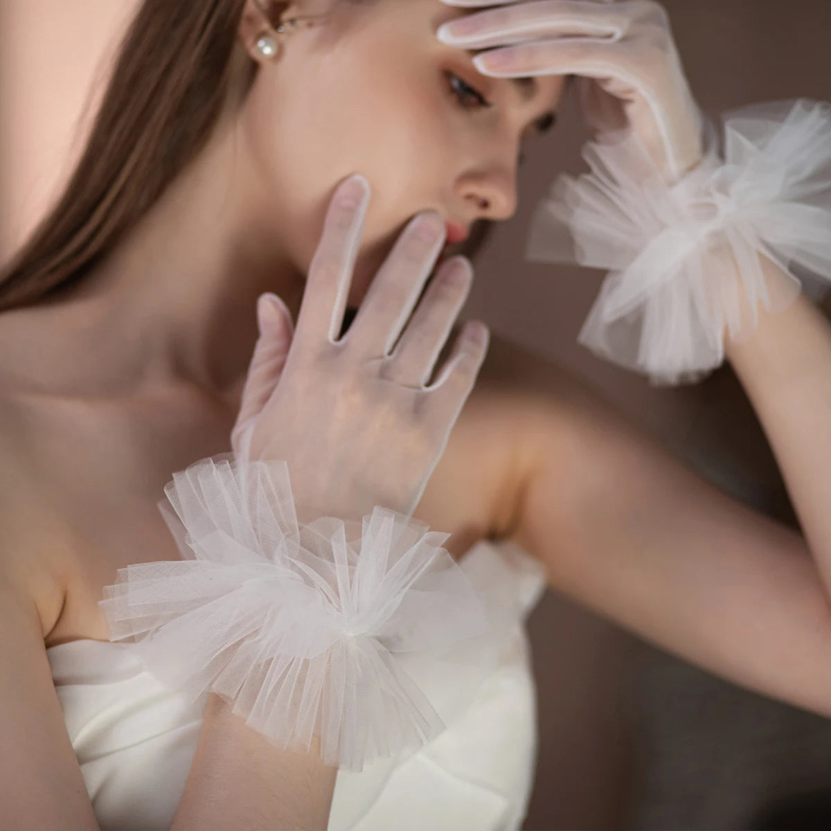 Short Tulle Bridal Gloves – Crystal Beaded Lace Appliqué