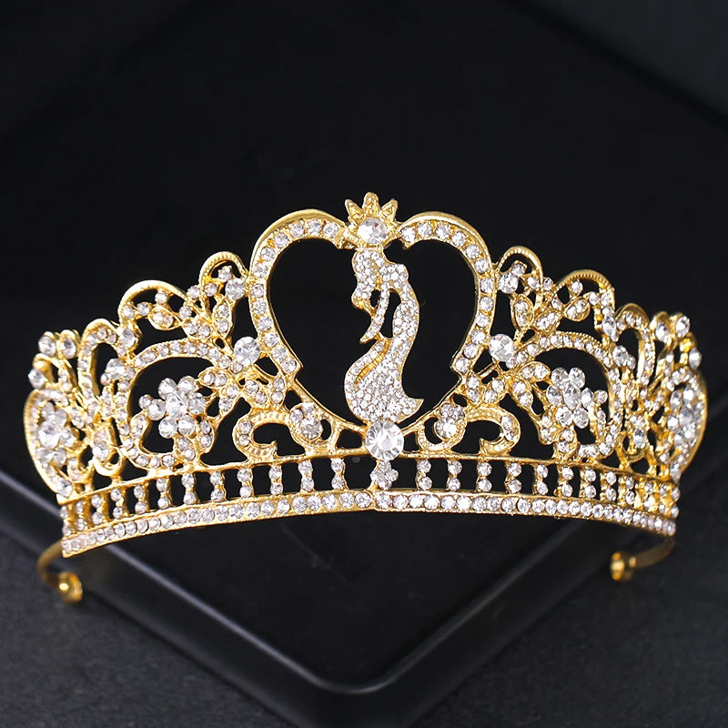 Goldkristall-Brauttiara – Strasskrone für Hochzeit und Abschlussball