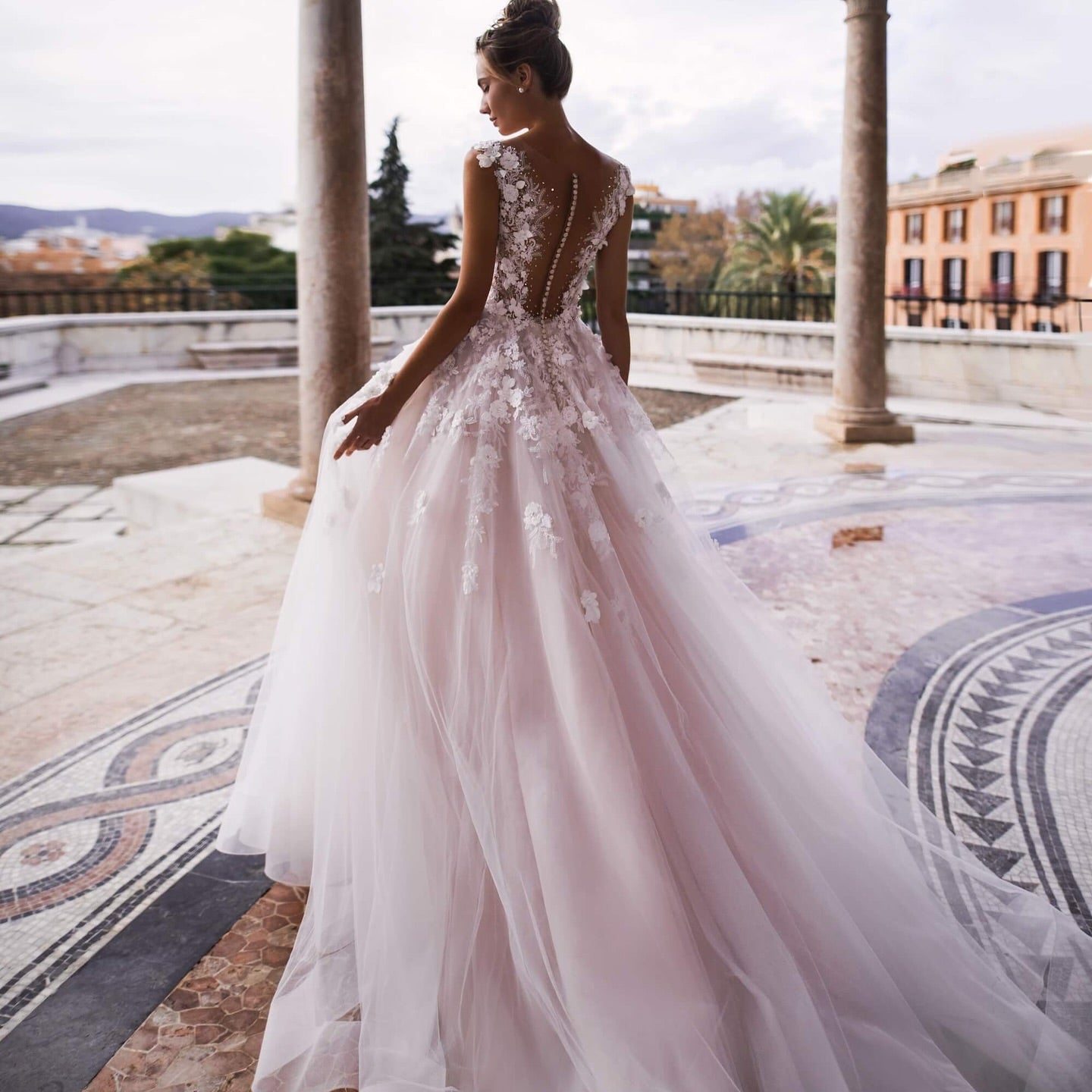 Delicate bohemian bridal gown perfect for outdoor ceremonies