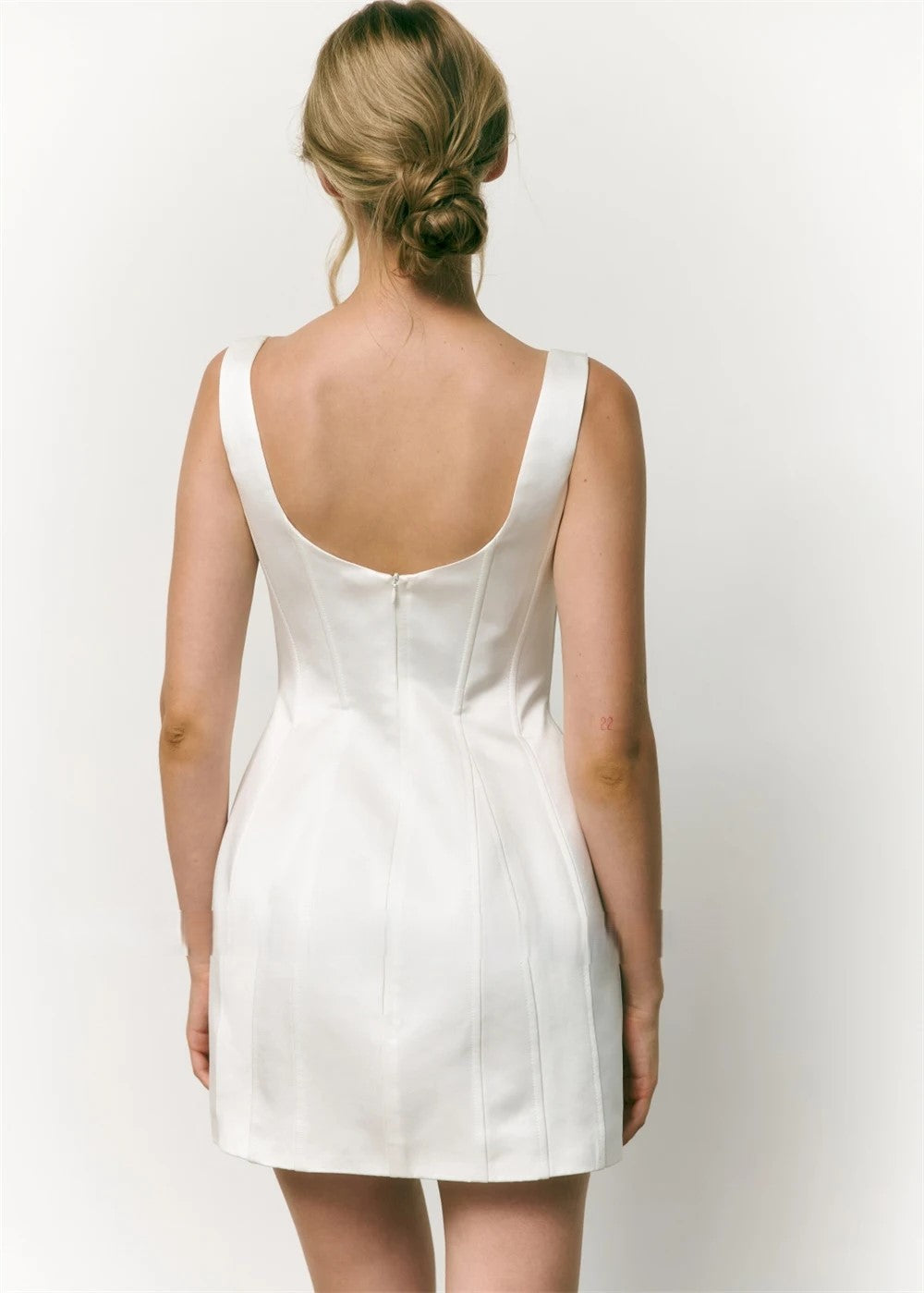 Simple and elegant satin bridal mini dress, 2025 design
