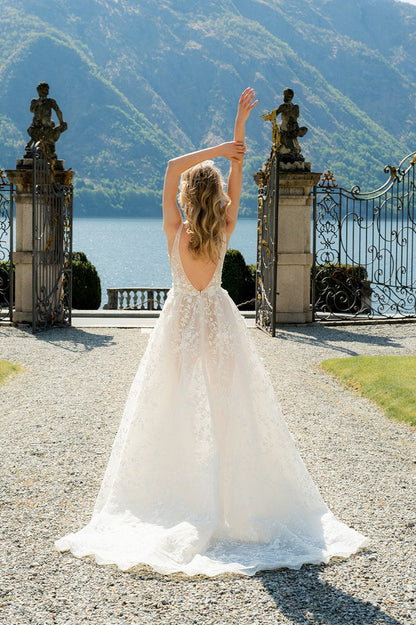 Stunning Ivory Tulle Wedding Dress With 3D Floral Lace, Deep V-Neckline, High Slit Long Train, Bridal Dress Youthful Style