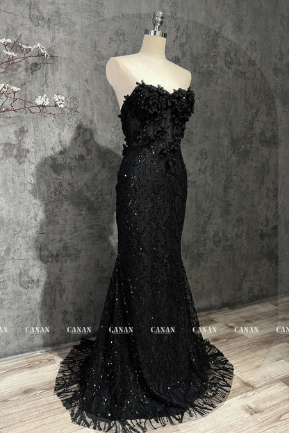 Kelsey - Elegant Black Sleeveless Corset Evening Dress: Sparkling Gown for Special Occasions