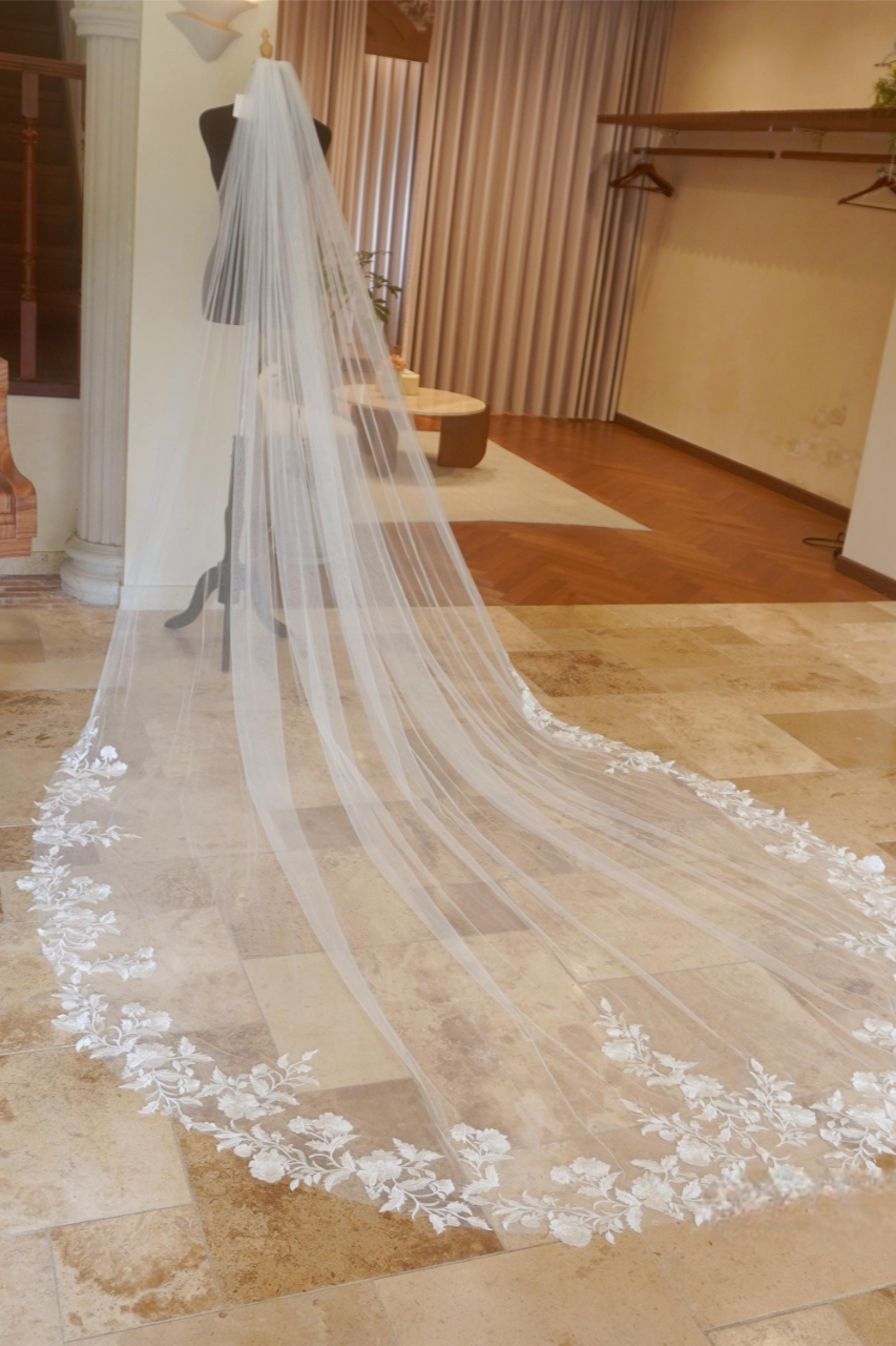 Romantic Cathedral Wedding Veil with Floral Lace Appliqué