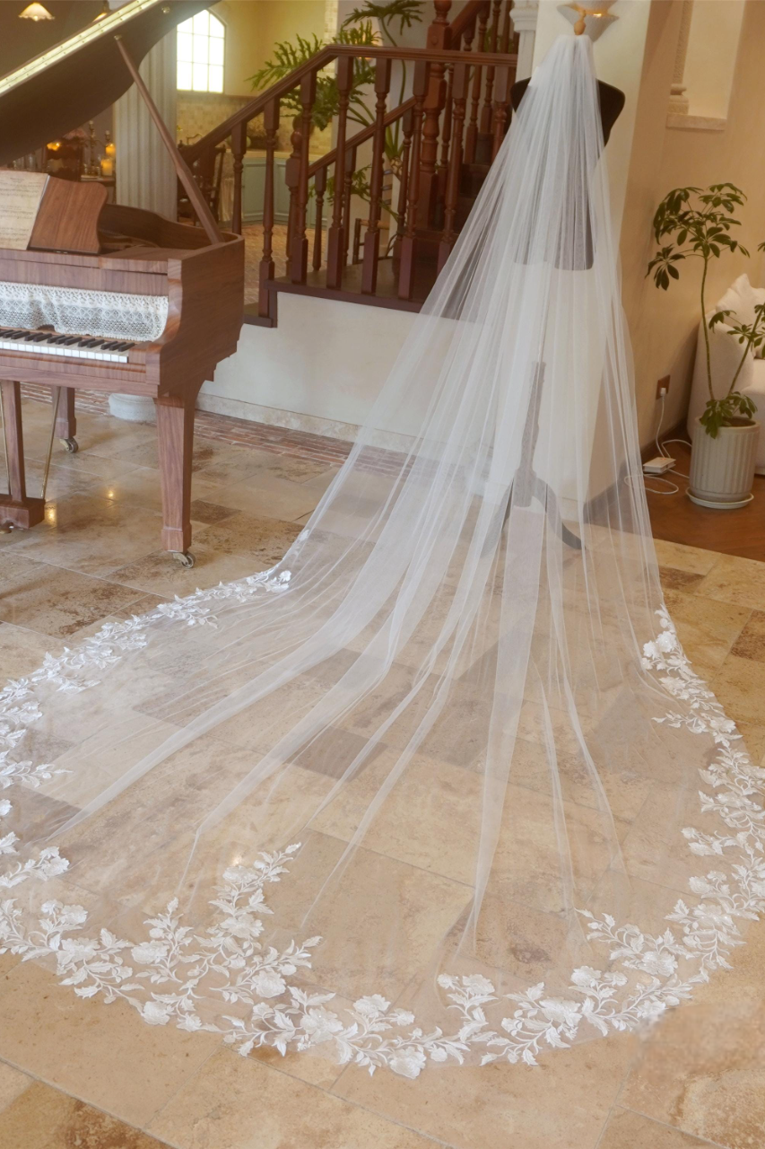 Romantic Cathedral Wedding Veil with Floral Lace Appliqué