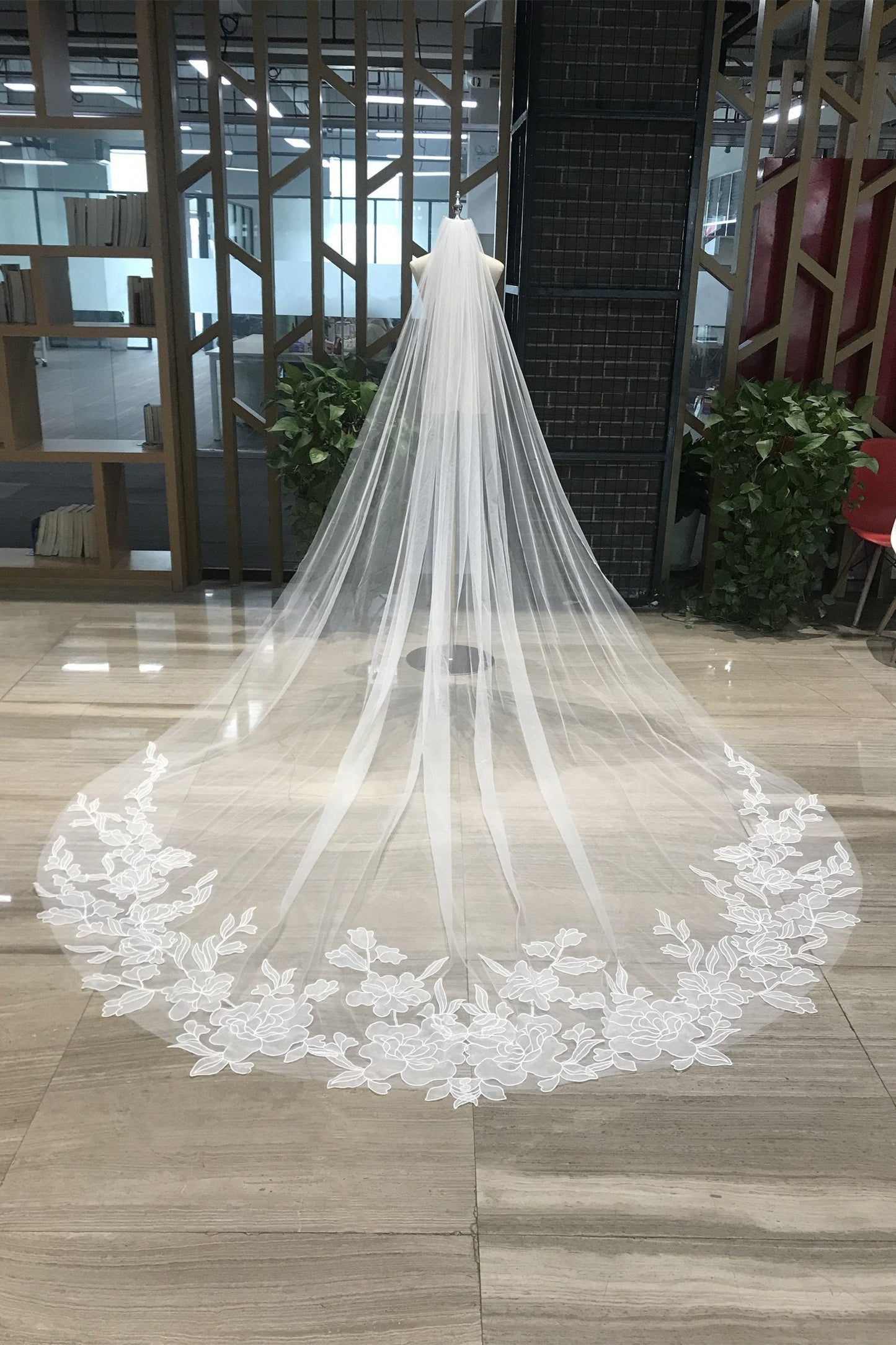 Elegant Cathedral Wedding Veil with Floral Embroidered Lace