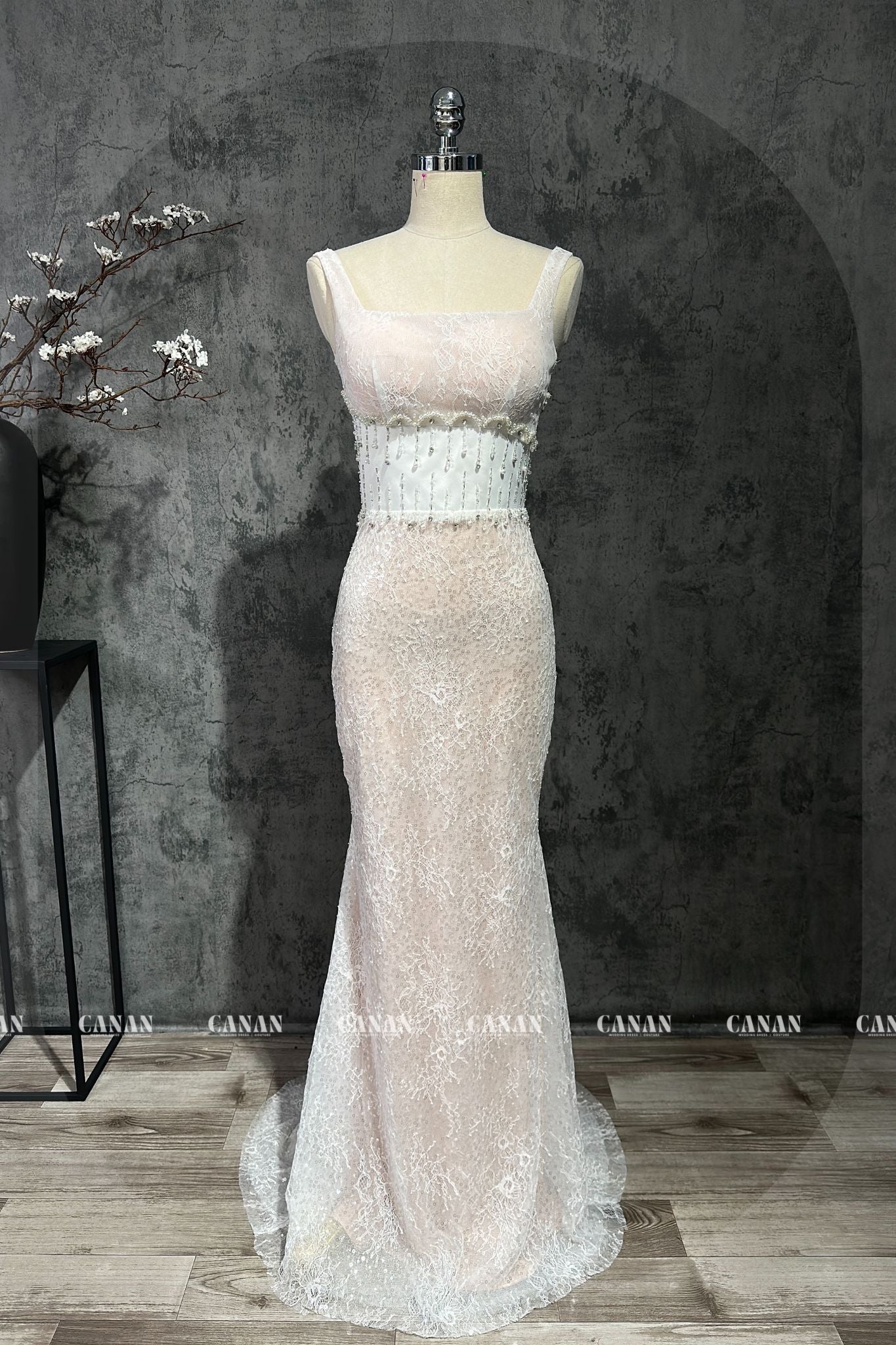 Sigrid - Sparkling Sleeveless Sexy Mermaid Wedding Dress | High-Quality Lace | Customizable