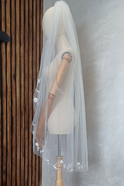 Elegant Fingertip Wedding Veil with 3D Floral Appliqué & Embroidered Lace