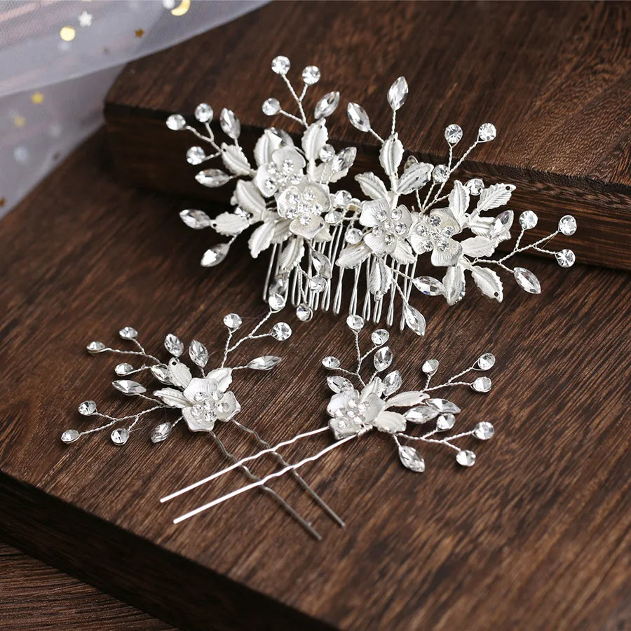 Metal Leaf & Pearl Crepe Bridal Hair Comb