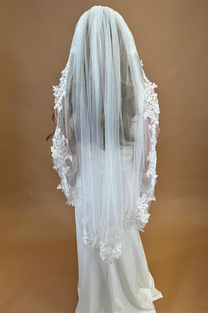 Elegant Fingertip Lace Wedding Veil with Pearls & Embroidered Edging