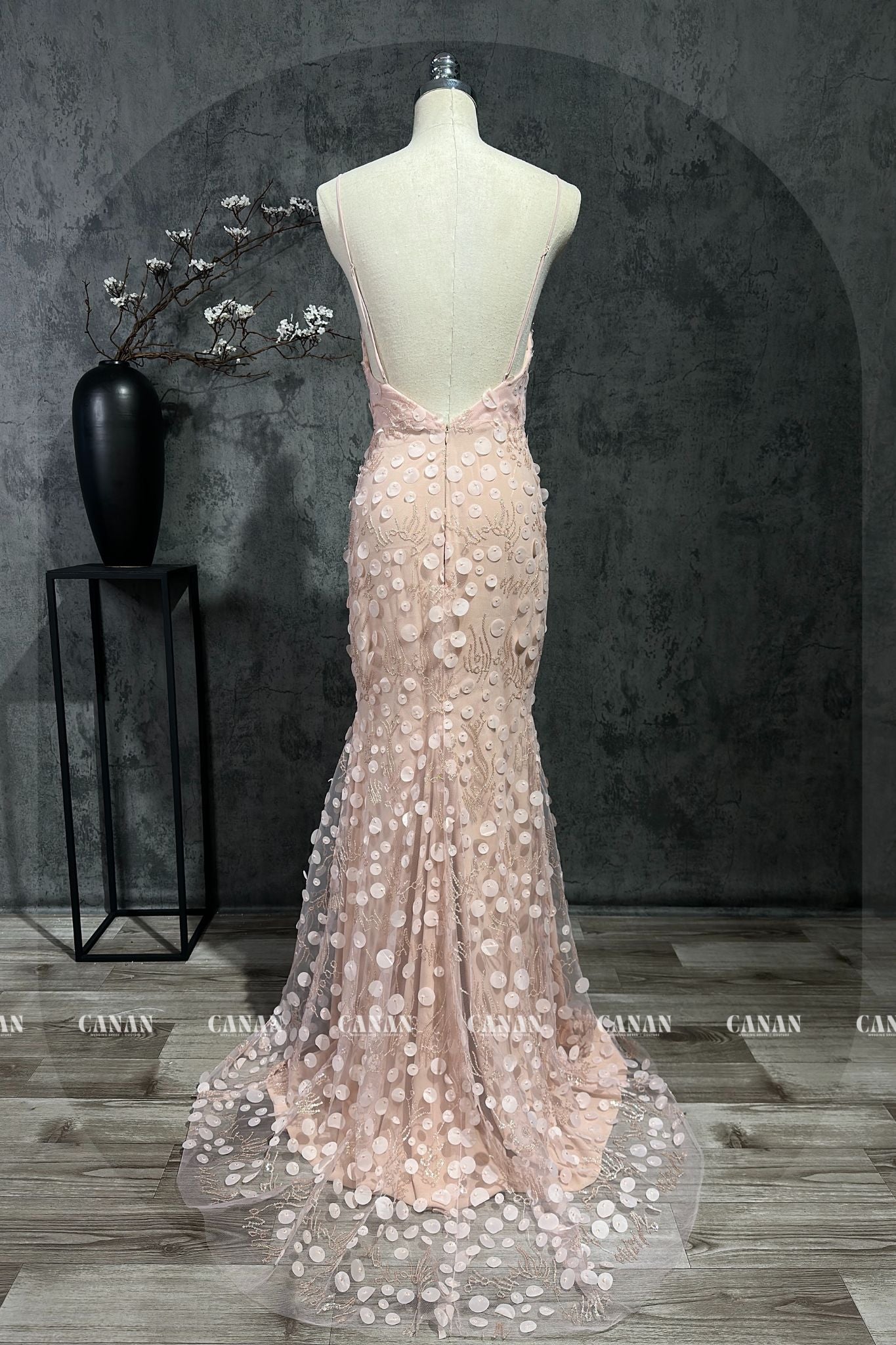 Sexy and Sparkly Pink Evening Dress | Luxurious Glamour
