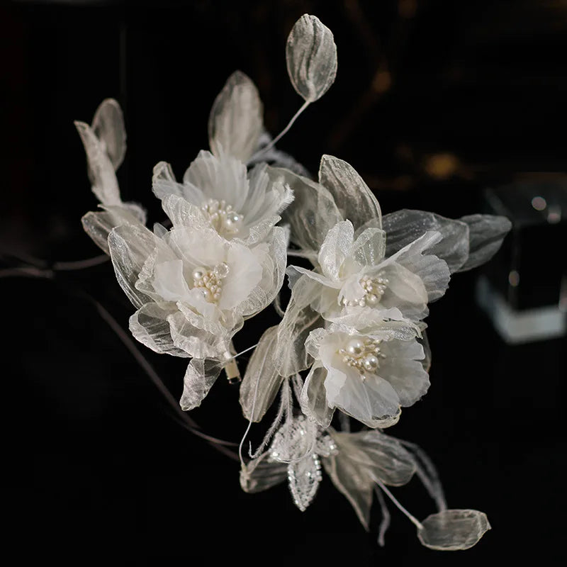 Elegant White Floral Bridal Hairpiece