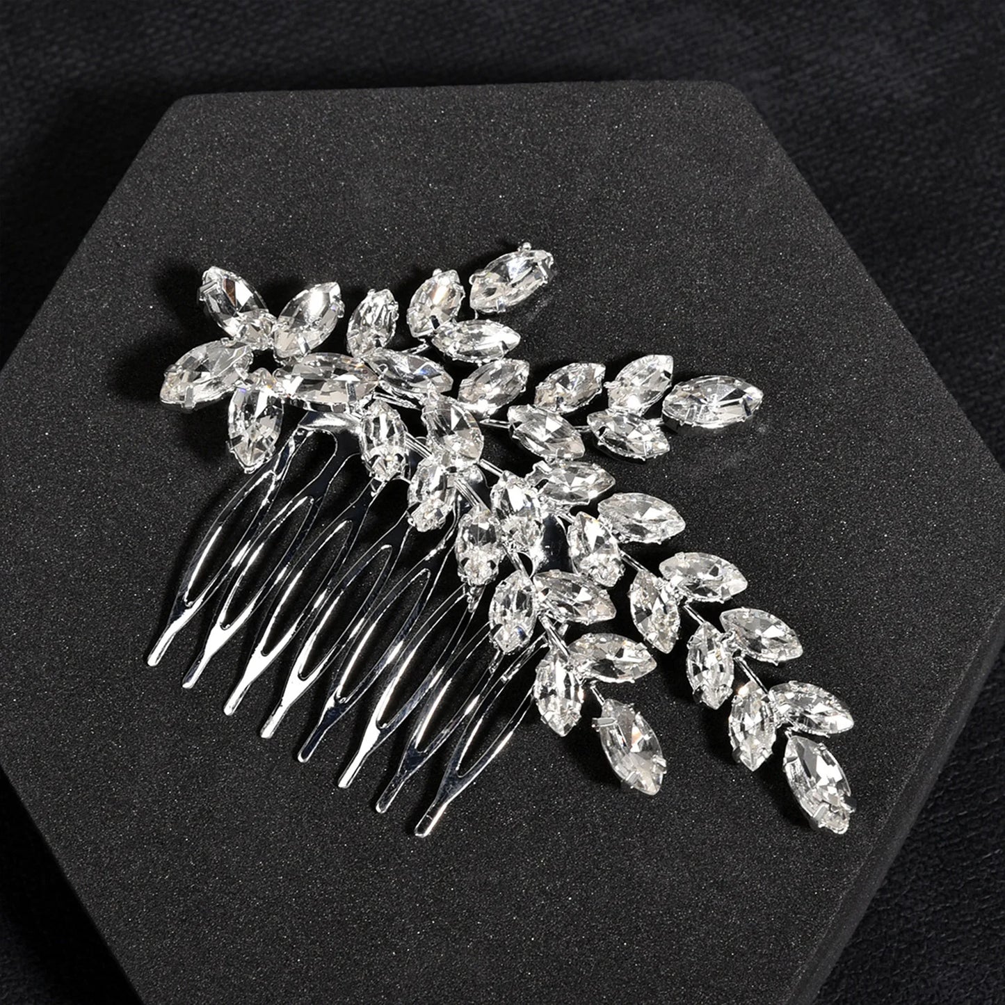 Handmade Pearl Hair Comb - Bridal & Wedding Hair Accessory