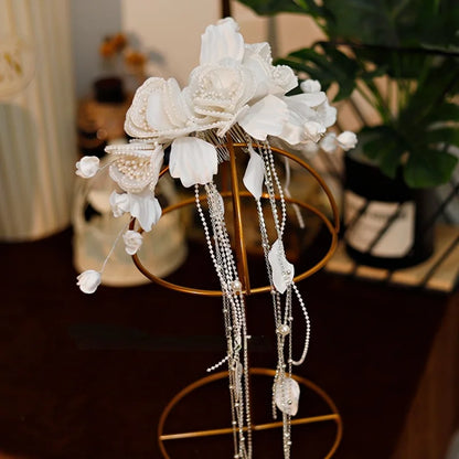 Bridal Satin Pearl Flower comb Beaded Tassel Hairpin Simple and Advanced Wedding Hair Accessories.