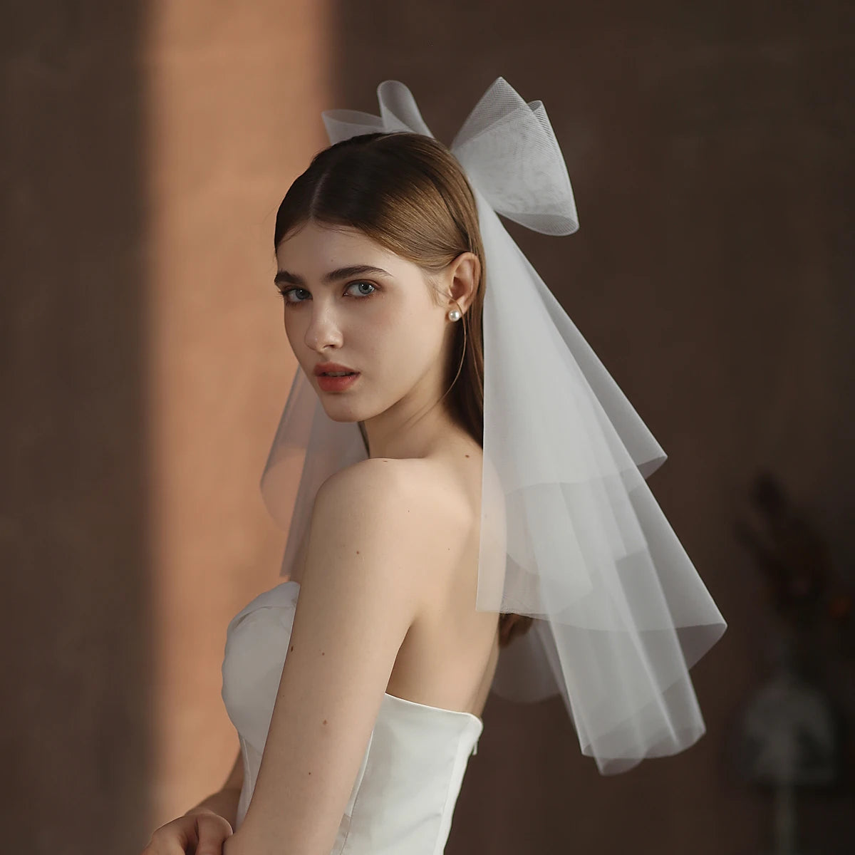 White Bridal Veil – Pearl Bow Multi-Layer Tulle with Hair Comb