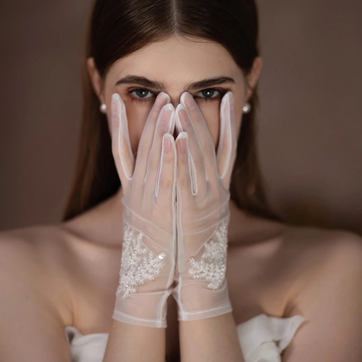 Short Tulle Bridal Gloves – Crystal Beaded Lace Appliqué