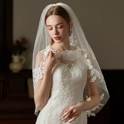 Canan V777 Lace Appliqué Bridal Veil – One-Layer Soft Tulle with Hair Comb