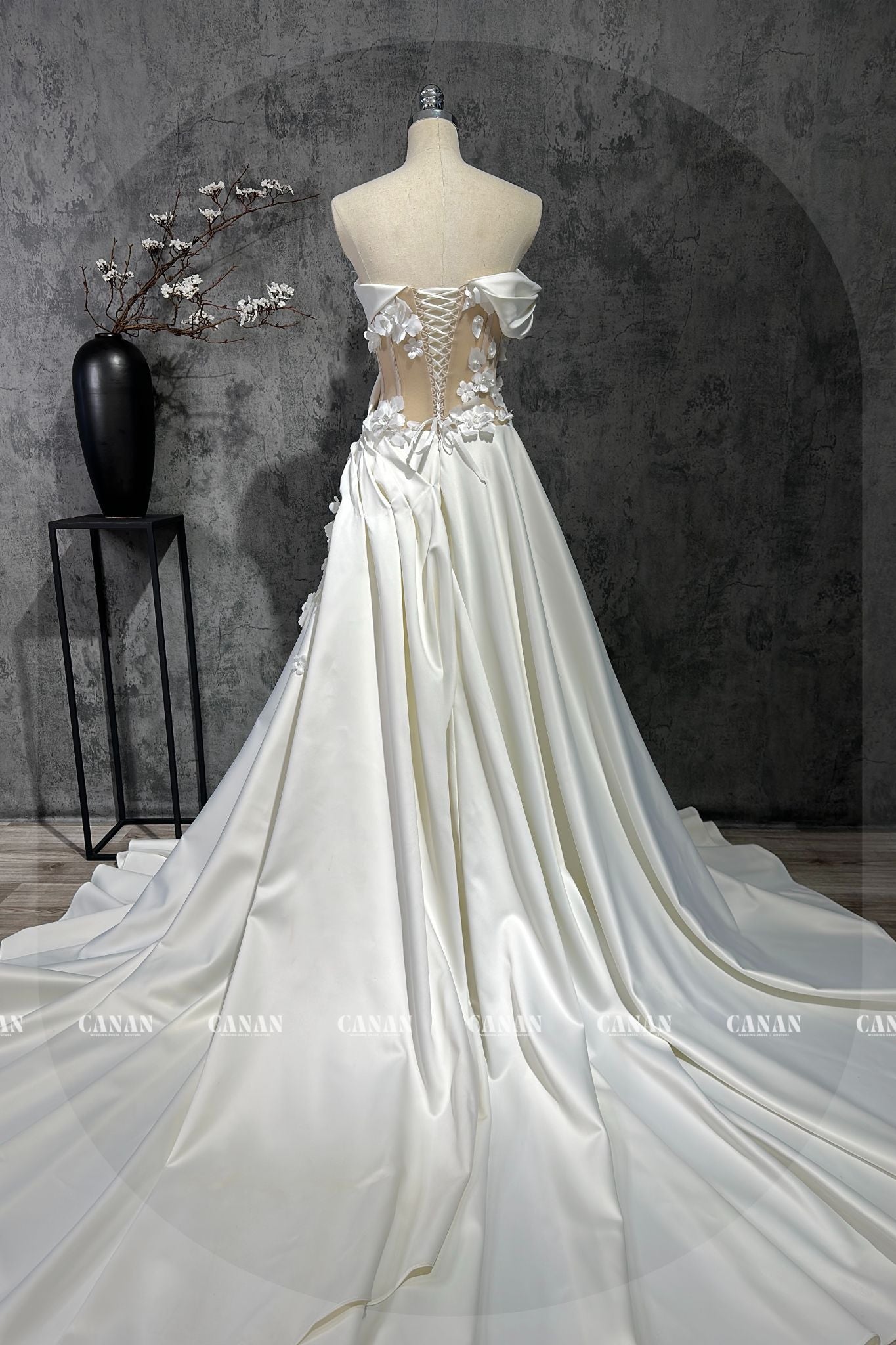 Rosa - Sexy and Luxurious Mermaid Wedding Dress | Customizable Elegance