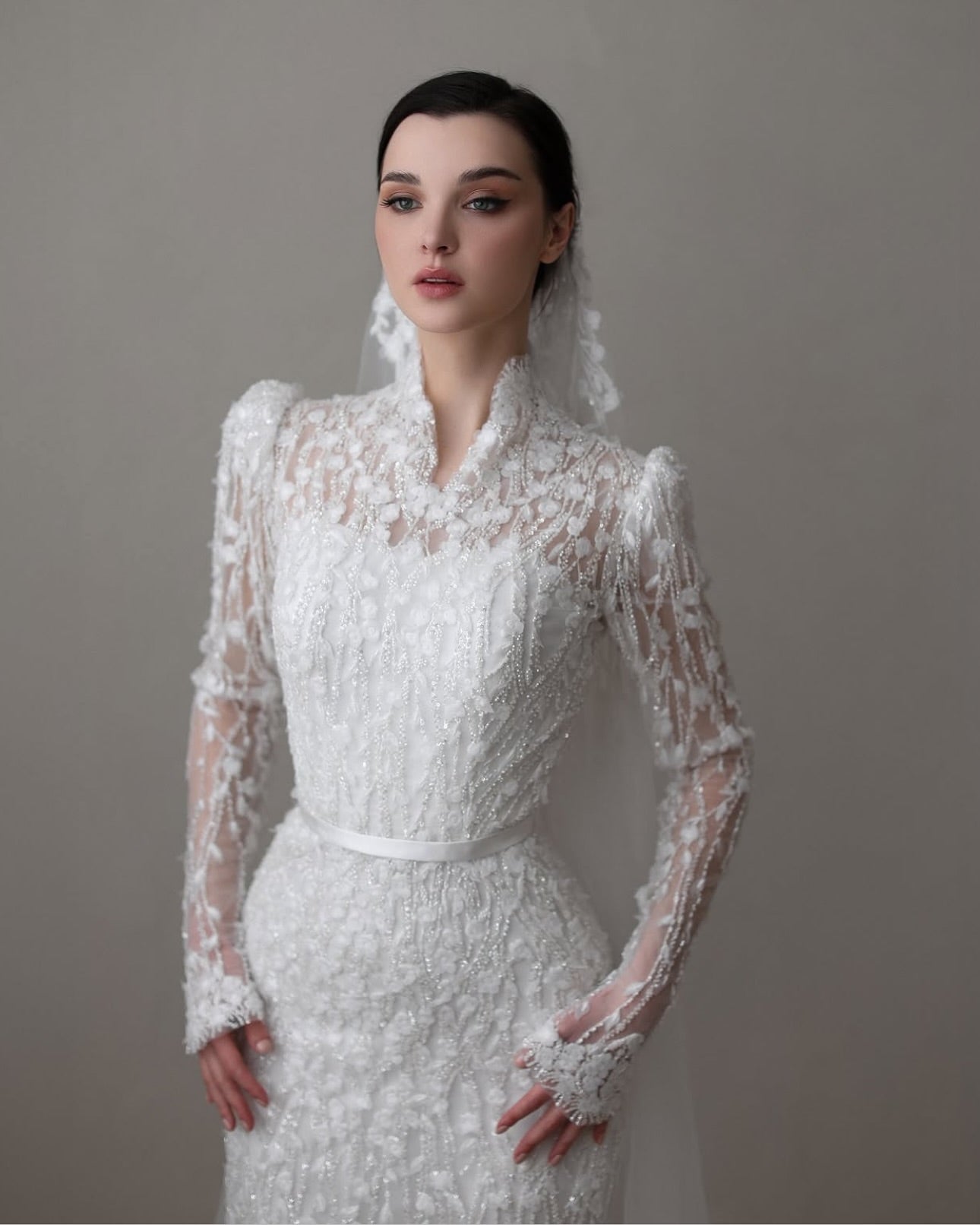 Custom-fit mermaid gown with floral appliqués and vintage inspiration 
