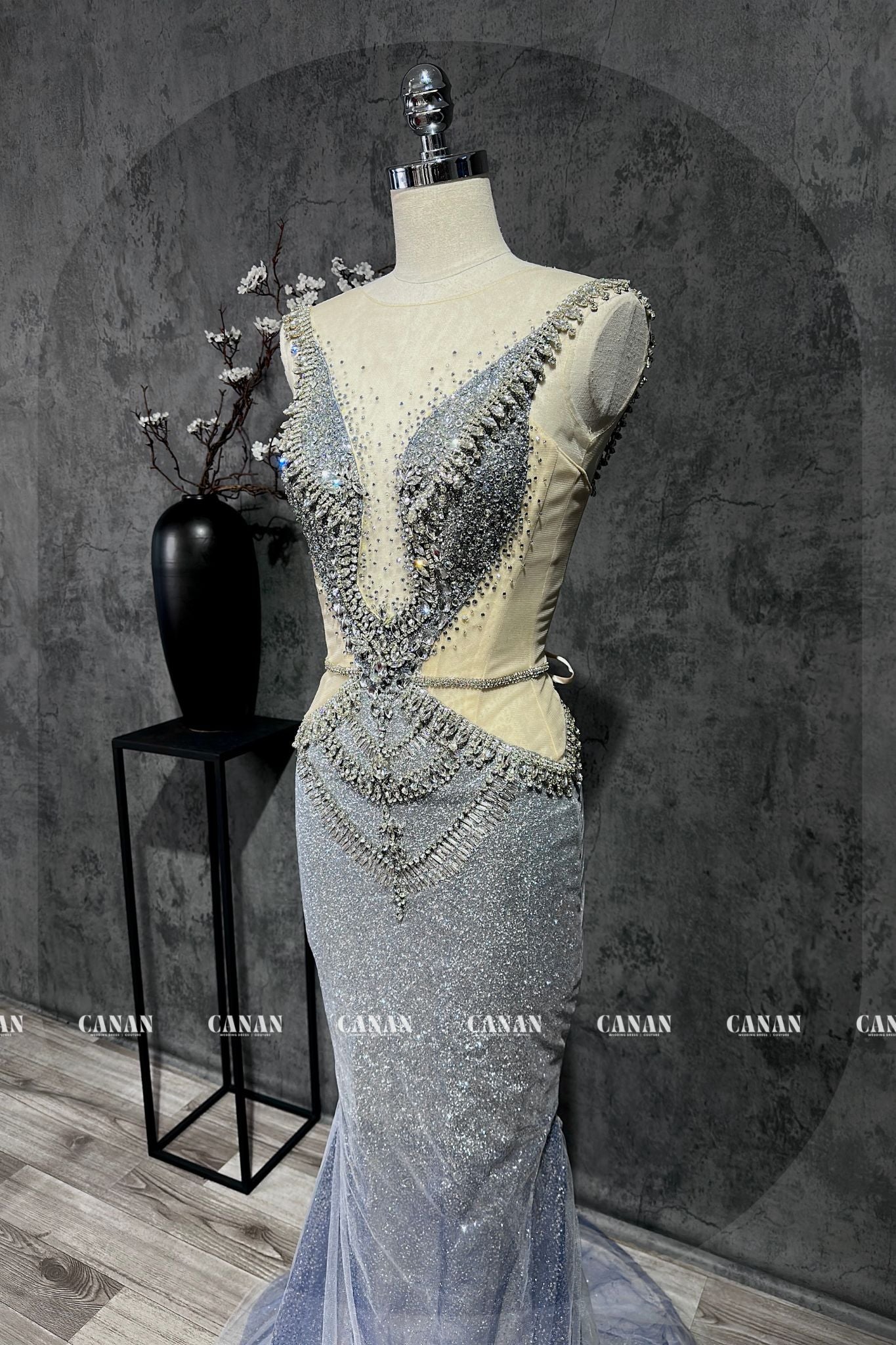 Helen - Enchanting Elegance: Customizable Sparkly Mermaid Wedding Dress"