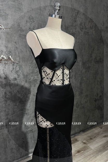 Hilary - Elegance Unveiled: Customizable Black Corset Evening Dress