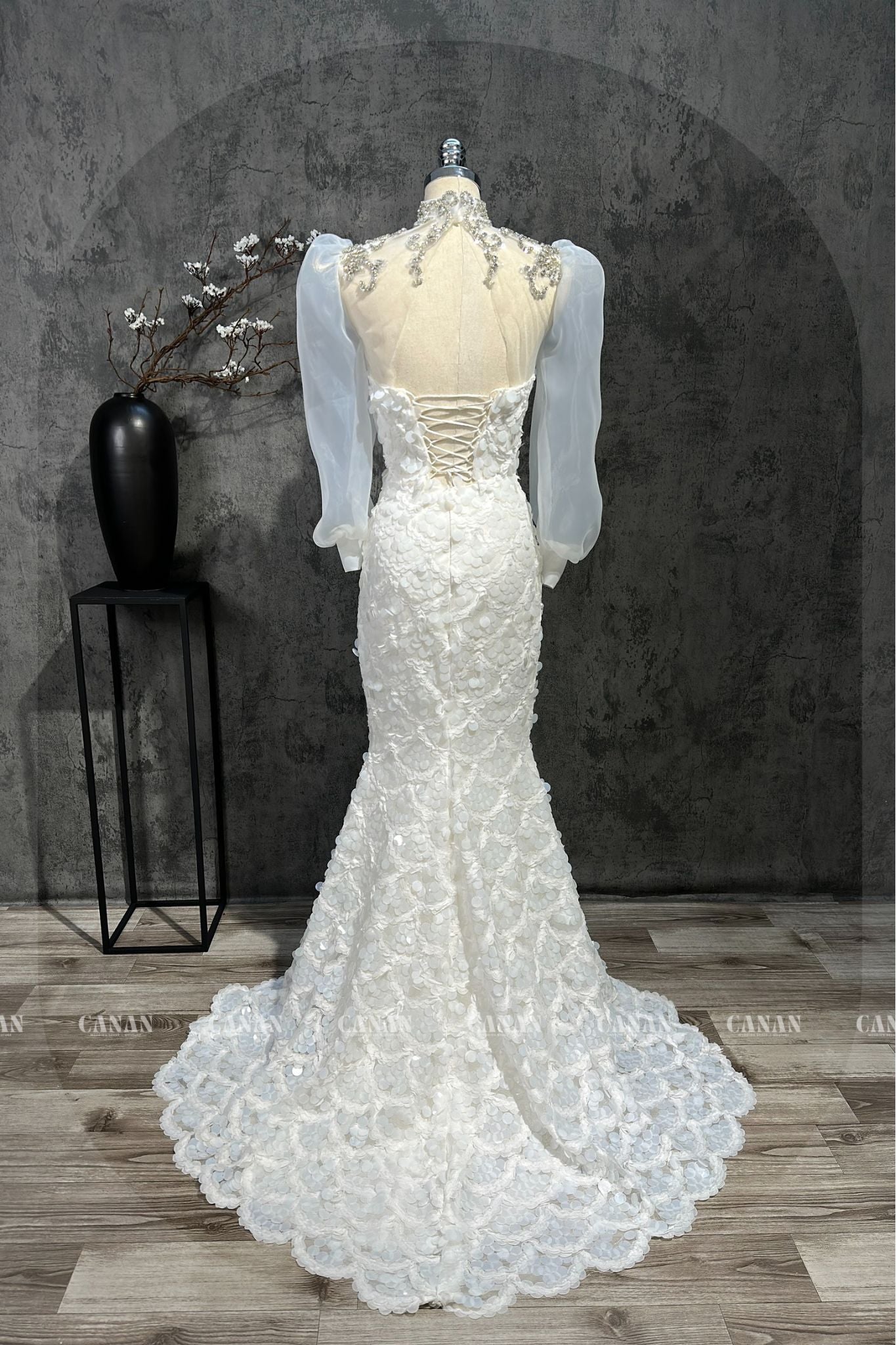 Elegant Long Sleeve Mermaid Corset Wedding Dress