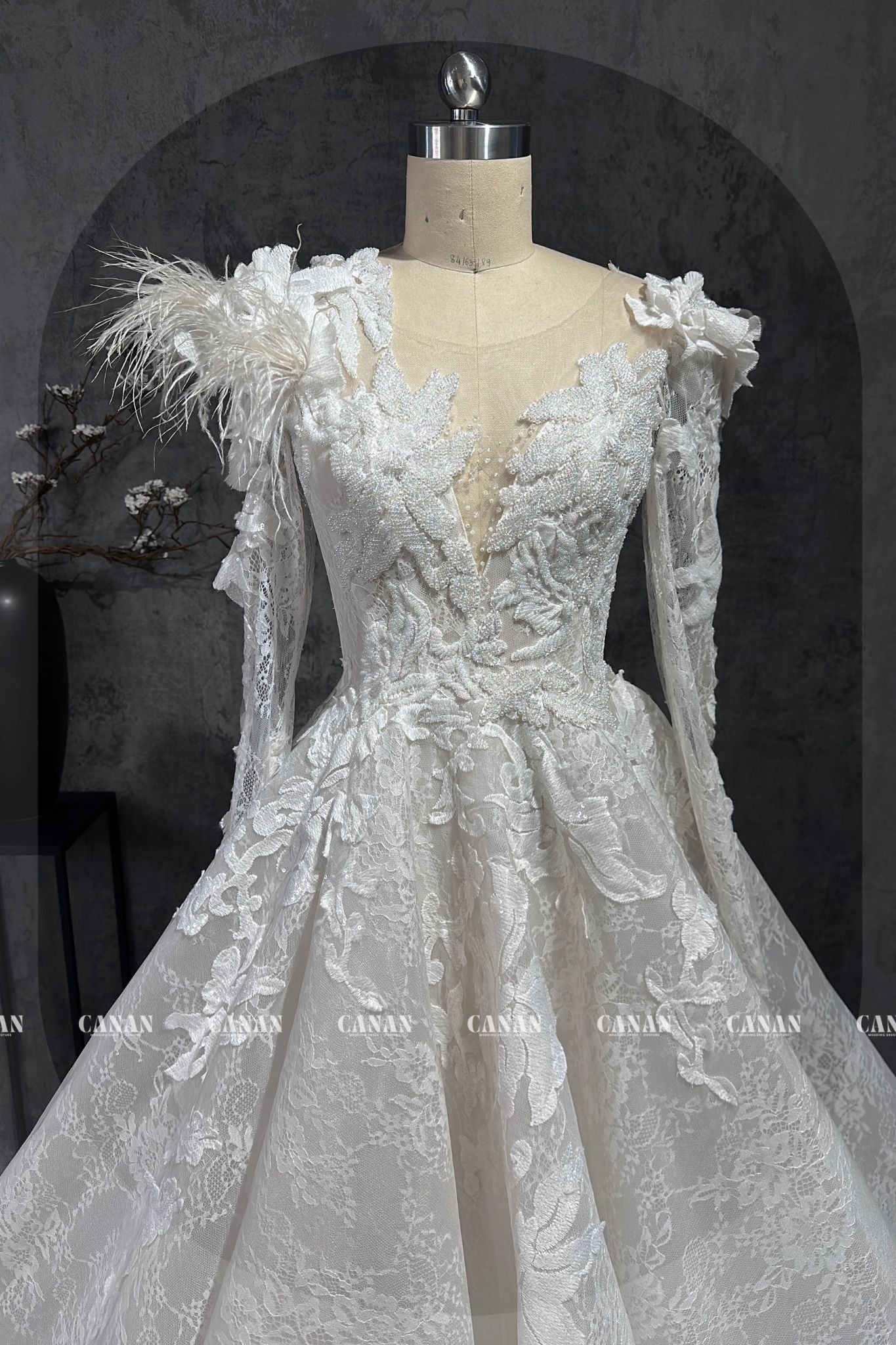 Helen - Elegant and Luxurious A-Line Wedding Dress | Customizable Perfection