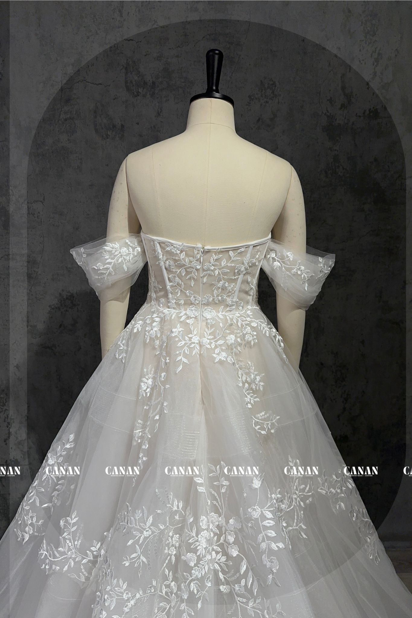Phoebe - Elegant Off-Shoulder Corset Wedding Dress | Luxurious Floral Lace