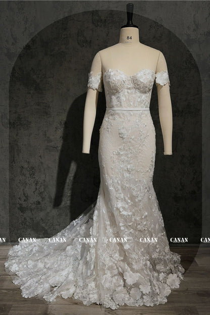 Bella - Luxurious Mermaid Wedding Dress, Corset wedding dress with 3D Floral Lace