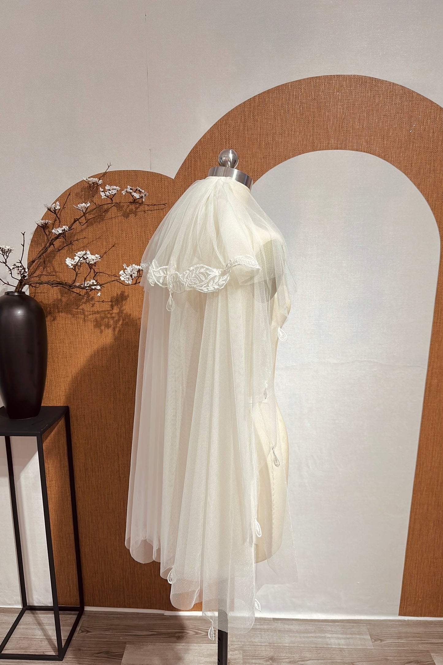 Veil bridal accessories