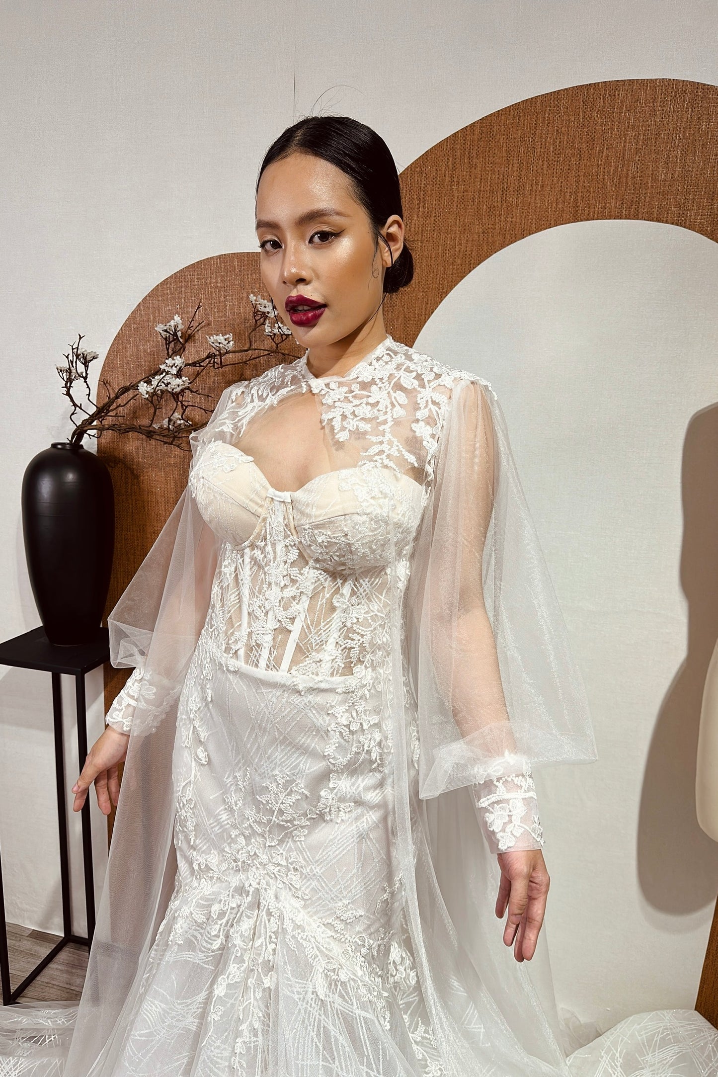 Helen - Enchanting Elegance: Personalized Mermaid Corset Wedding Dress