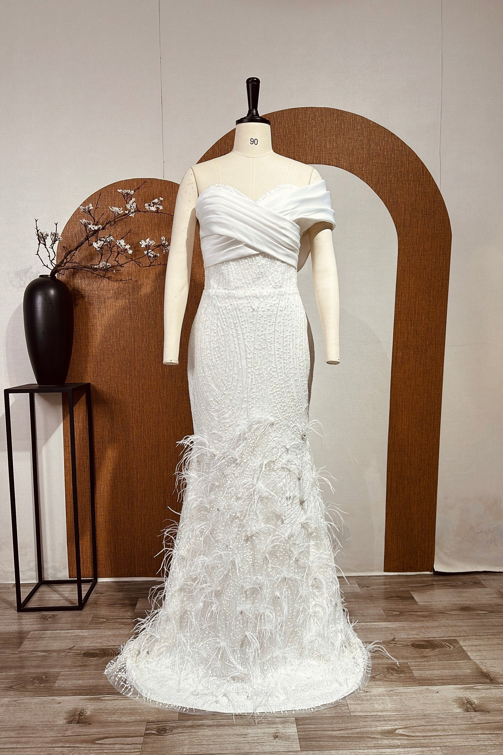 Elegant and Customizable 2-in-1 Mermaid Wedding Dress - Tailored to the Bride's Desires