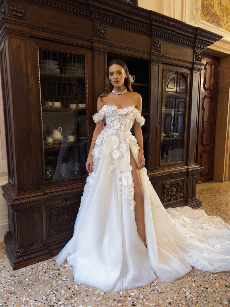 Floral corset tulle wedding dress with slit